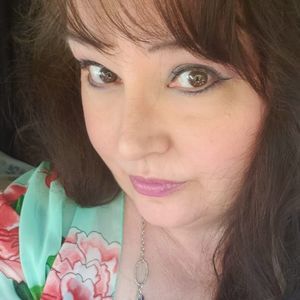 Meet your Posher, Sherrie